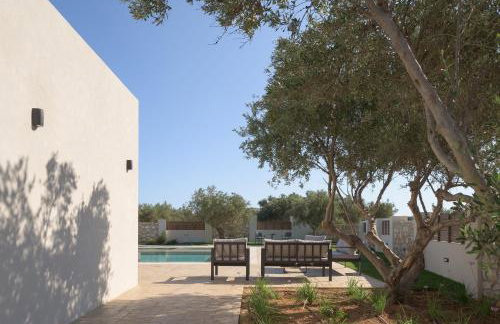 CaMa Villa, Pool, Landmark Views & Iconic Design, By ThinkVilla - Foto 74