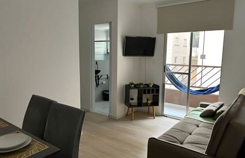 0432 - Apto com 2 Dorms para 6 Hóspedes - Foto 2