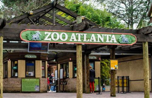 Lovely 5 Bedrooms, 3 Full Baths Home Near Parks! - Foto 52