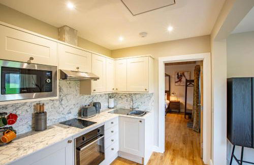 Breckland Lodge 4 with Hot Tub - Foto 10