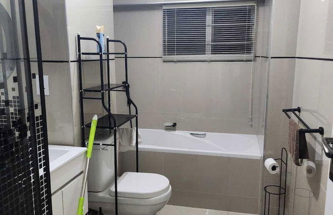 A Two-bedroom Holiday Apartment, at the Heart of South Beach Durban - Foto 10