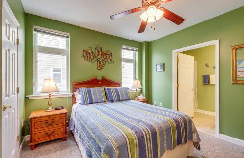 Lakefront Huddleston Condo with Community Pool - Foto 11