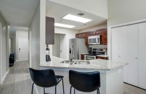 Texan Hideaway - Cozy Convenient Comfortable - Foto 12