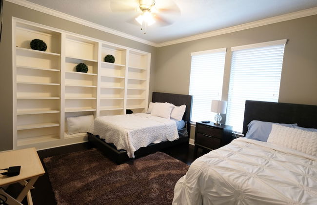 5Bdrm 3.5Bath 12Beds - HOME BIG AS TEXAS - Foto 6