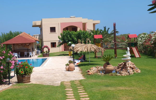 Villa Rita Apartments - Photo 30