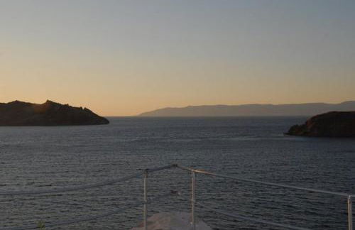 Birds Bay Resort - Photo 13