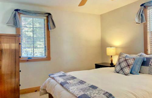 FL Quintessential LAKE HOUSE close to Bretton Woods Santas Village and Forest Lake State Park - Foto 15