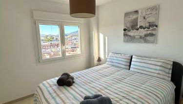 Horizonte 1 Cosy apartment with incredible sea view at first line of Fuengirola Beach - Photo 5, towels