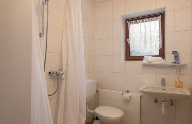 9 bedroom House in Immerath with garden and terrace - Photo 37