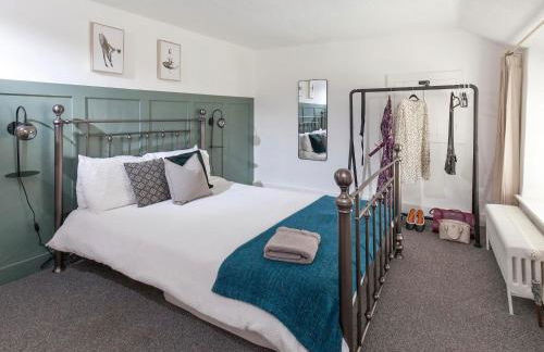 Hurst Cottage - Photo 9