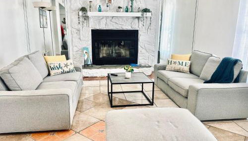 Sea Salt Vacation Home, Private Pool - Walk to Beach - Foto 5