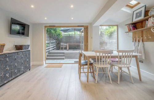 Stylish 3-floor 3bed home with garden near river - Foto 6