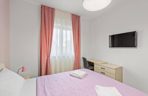 Villa Ajlin with Private Pool - Foto 28