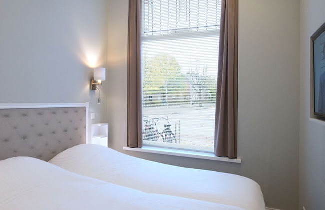 BizStay Park Central Executive - Photo 9