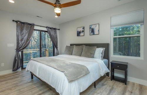 Spacious 4BR Mountain Retreat for 16 in Fairview - Foto 4