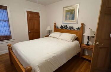 Seattle-Queen Anne--7 BR 3 BA--One Block to SPU - Foto 62