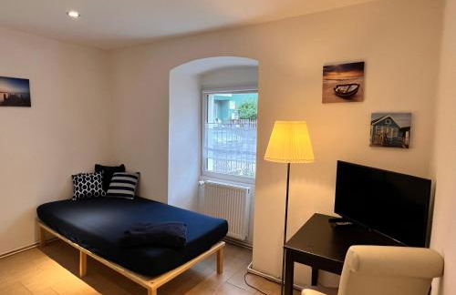 Ferienwohnung Elfriede - WLAN, 2 Bäder, Küche, Freisitz, 2 Parkplätze, im Ortskern - Foto 6