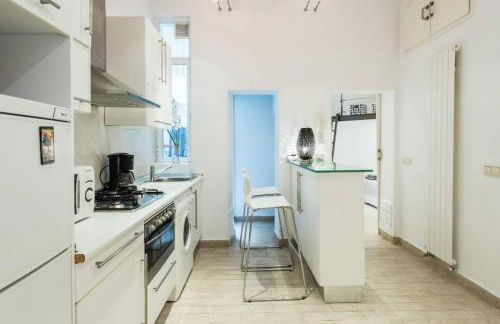 Stylish Loft at Madrid's Heart, Chueca - Photo 56