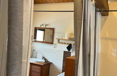 gîte de Fontjalabert en campagne tout confort - Foto 3