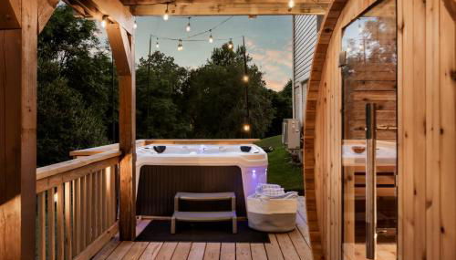 Epic Family Stay - 40' Putting Green, Theater, Hot Tub, Sauna - Foto 3