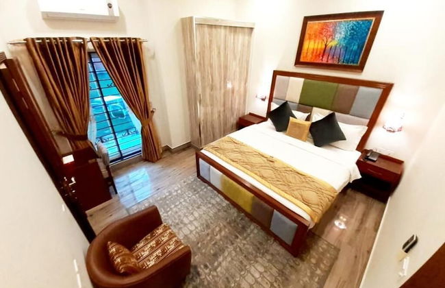 Alnoor Luxury Hotel Apartments - Photo 10