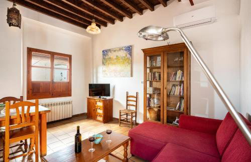 Spacious Sunny and Quiet Albayzin Apartment - Photo 18