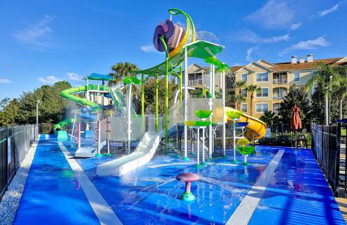 Spring Break Awaits Disney Close Pool Slides Fun - Foto 26