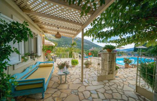 Villa Regina -Hidden Eden with Treehouse & Heated Pool - Foto 14