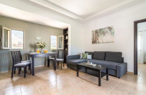 Ceronia Renovated House near the Beach - Foto 14