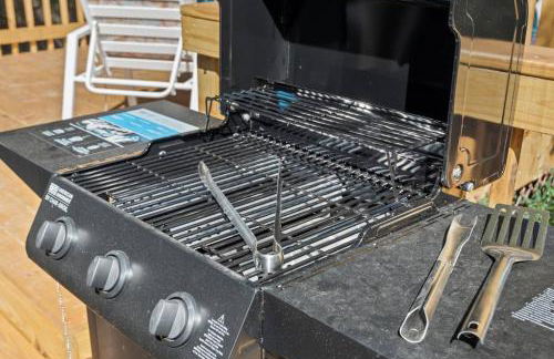 Urban Flamingo Retreat Modern Meets Tropical in this Beautiful, Updated Pet Friendly 3BD Pool Home with Outdoor Living Space - Foto 39