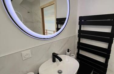 Luxury 1 bed house with shared pool - Foto 9