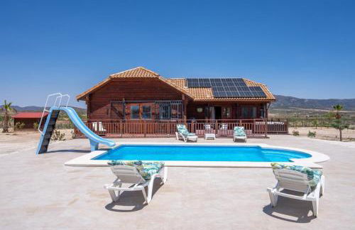 Rustic Villa Retreat - Foto 16