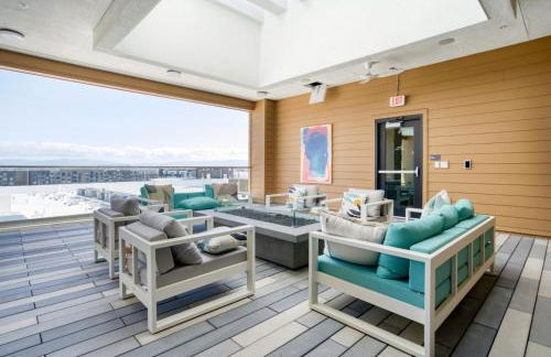 Blueground East Industrial pool nr Central Park SFO-2045 - Foto 28