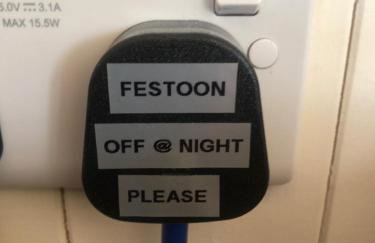 Cosy Shepherds Hut, heating, Hot Tub, WiFi and magnificent view - Foto 50