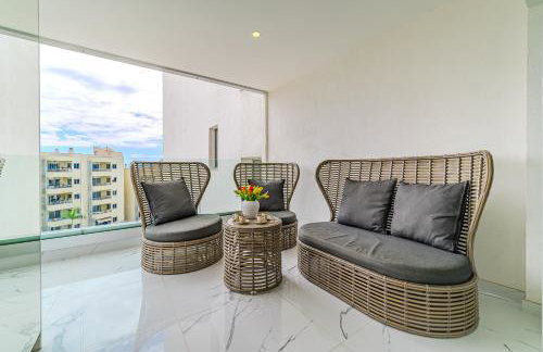 Poolside Escape - airco & heated pool - Foto 7