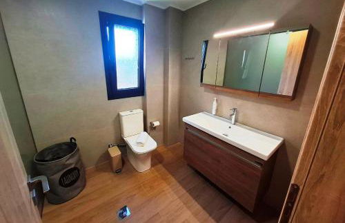 Aelia Luxury Apartments & Pool - Photo 34