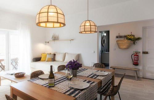 Mare Cheia ( High Tide) Beach and Surf Apartments -1st - Foto 2