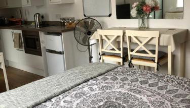 Stunning Studio1, Banstead with free off st parking - Foto 5, stove