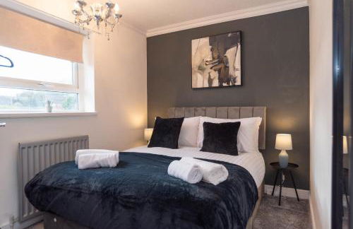 Dawley ProStay – Parking + Fast WiFi - Photo 15