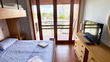 Ampio appartamento in centro con vista - terrazze, parcheggio gratuito e Wi-Fi - Foto 4