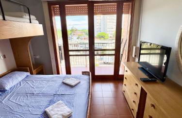 Ampio appartamento in centro con vista - terrazze, parcheggio gratuito e Wi-Fi - Foto 4