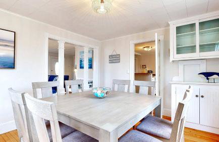 Driftwood Cottage by Bayley Vacation Rentals - Foto 24