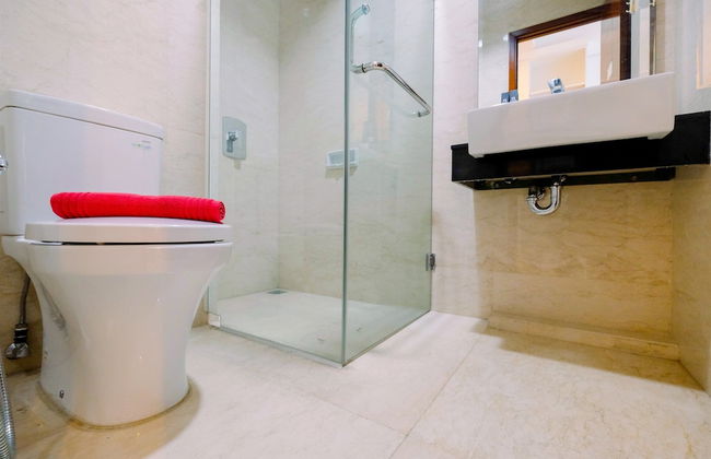 Best Emerald Studio Room Apartment at Capitol Park Residence - Photo 11