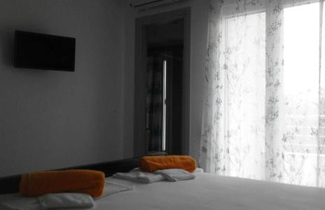 “Theeporto” Maisonette with pool - Photo 47