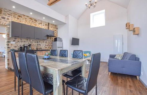 3 Bedroom Stunning Home In Creances - Foto 4