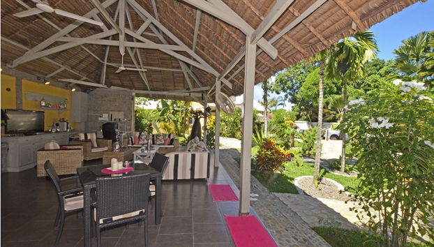 Le Laugaut's - Foto 2, Recepción