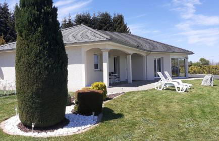 Haute-loire Tence Belle maison neuve plain-pied 4 étoiles avec parc arboré clos - Foto 1