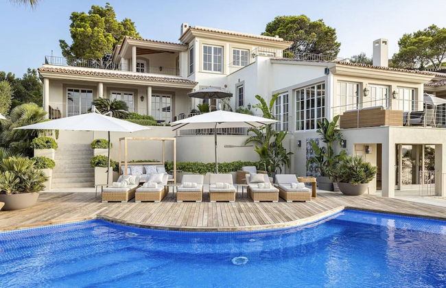 Sea-view Villa Near Port - Foto 1