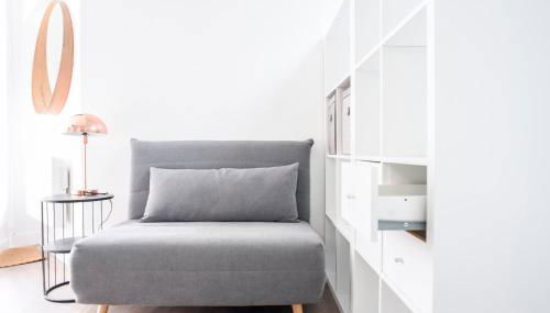 Studio Cosy Rénové au Calme 10min Centre et CHU Métro Commerces à 400m - Foto 2