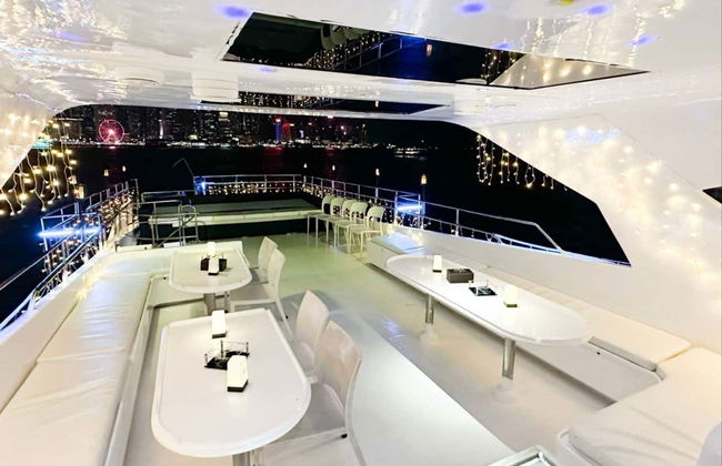 Symphony of Lights Yacht Cruise - Foto 7